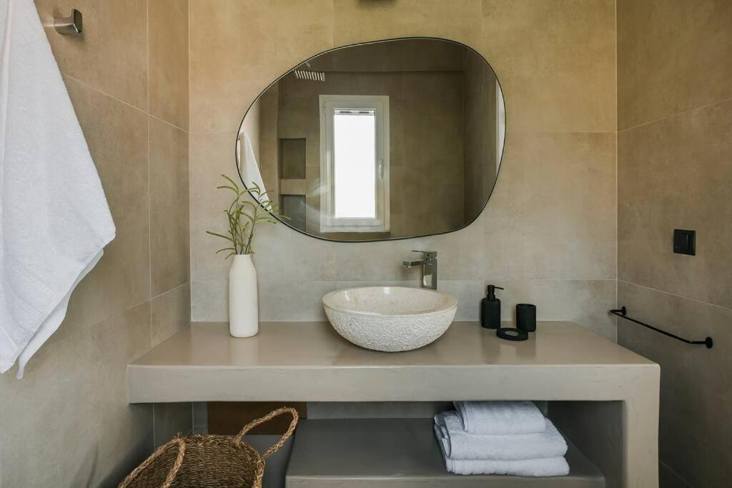 Lourdas White Villa Lourdata  Dış mekan fotoğraf